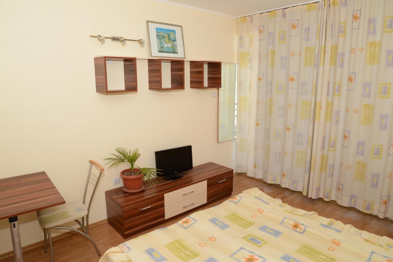 Hotel Riviera Ravda Esterno foto